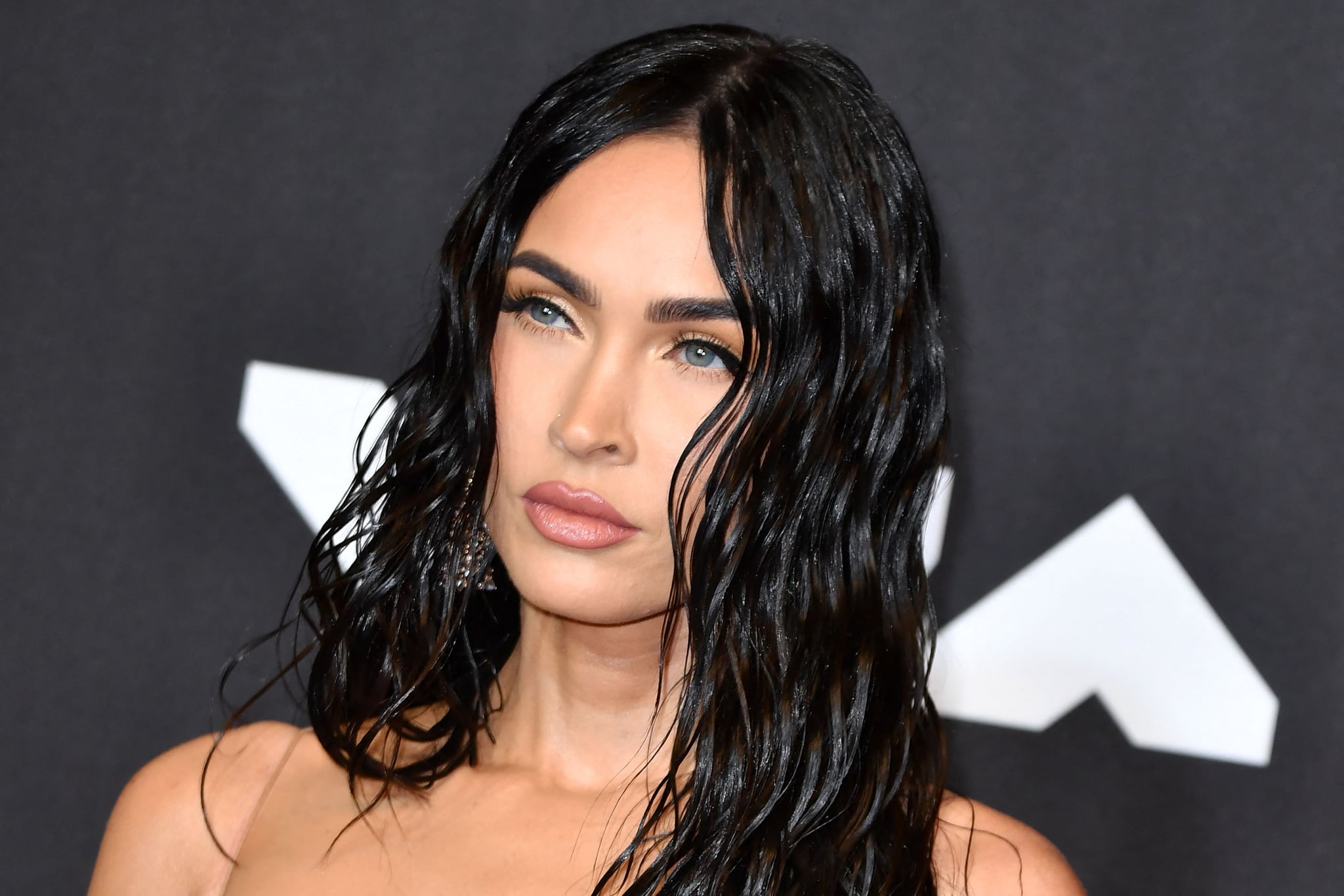 US actress Megan Fox arrives for the 2021 MTV Video Music Awards at Barclays Centre in Brooklyn, New York, September 12, 2021. (Photo by ANGELA  WEISS / AFP) (Photo by ANGELA  WEISS/AFP via Getty Images)