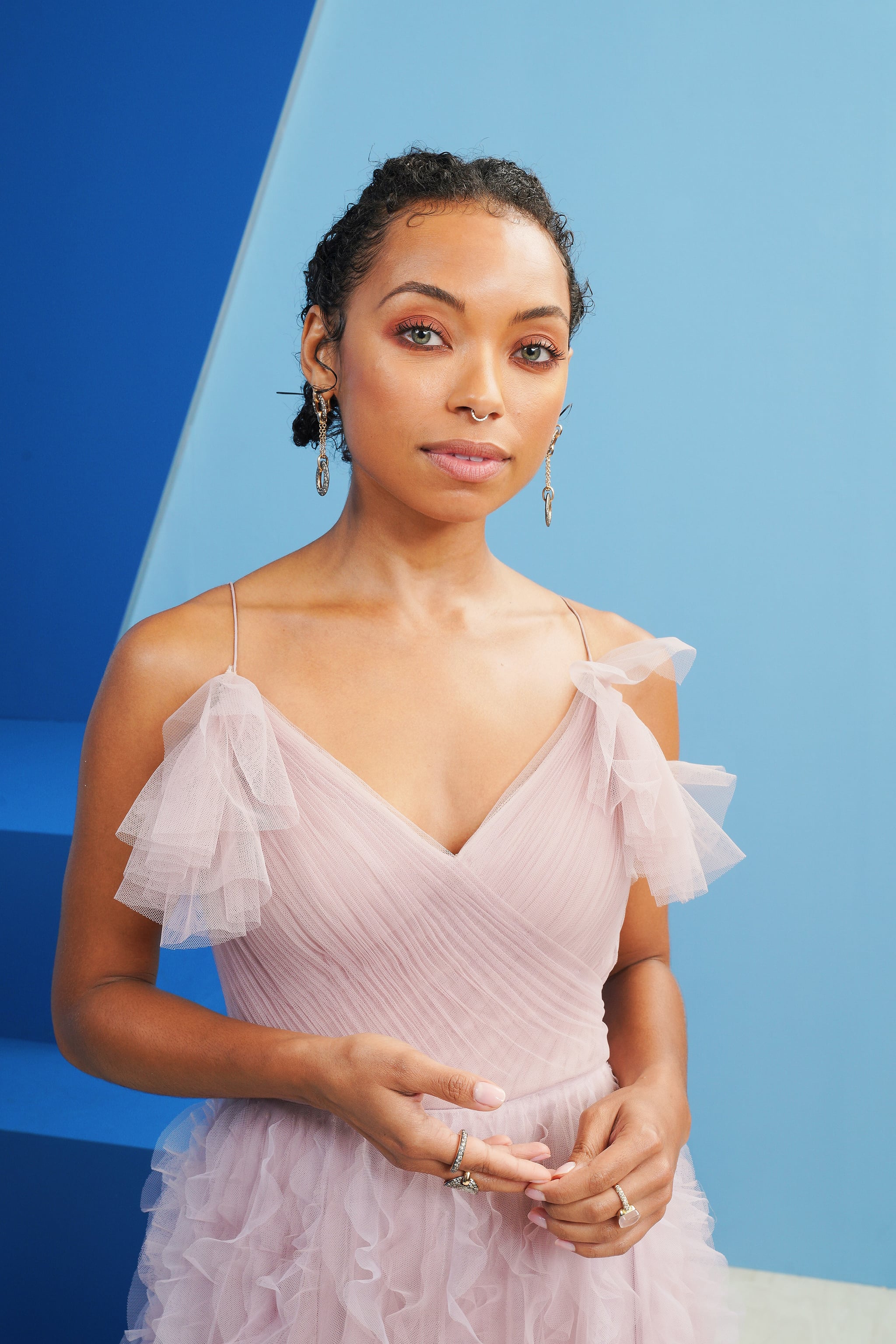 Logan Browning At The Sag Awards These Sag Awards Beauty Looks Have Us Seeing Stars Literally Popsugar Beauty Middle East Photo 3