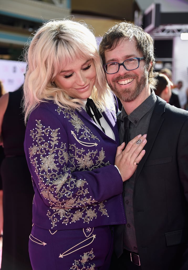 Kesha at 2016 Billboard Music Awards
