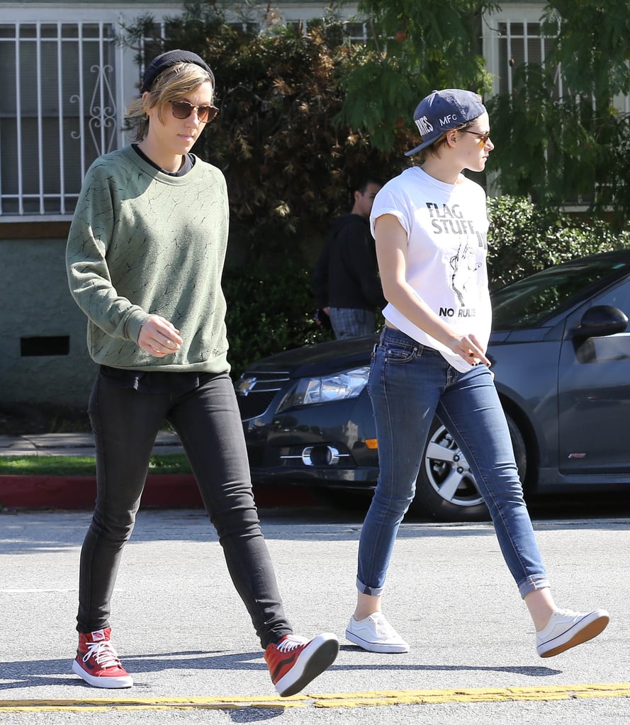 Kristen Stewart and Alicia Cargile's Stroll in LA | Pictures