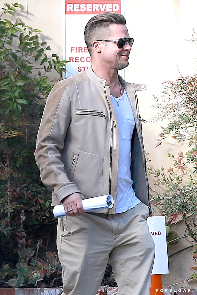 Brad Pitt Smiles in LA | Pictures | POPSUGAR Celebrity