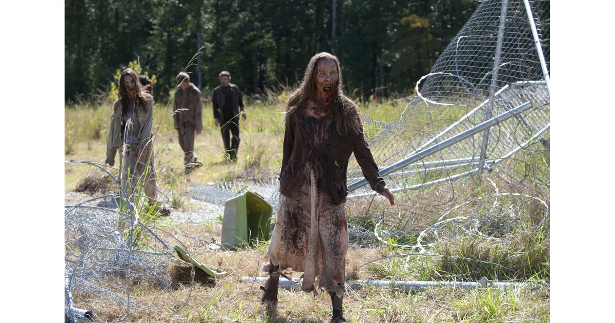 Question Was There A Shortage Of Bottoms Before This Apocalypse Maxi Dresses On The Walking Dead Popsugar Fashion Uk Photo 4