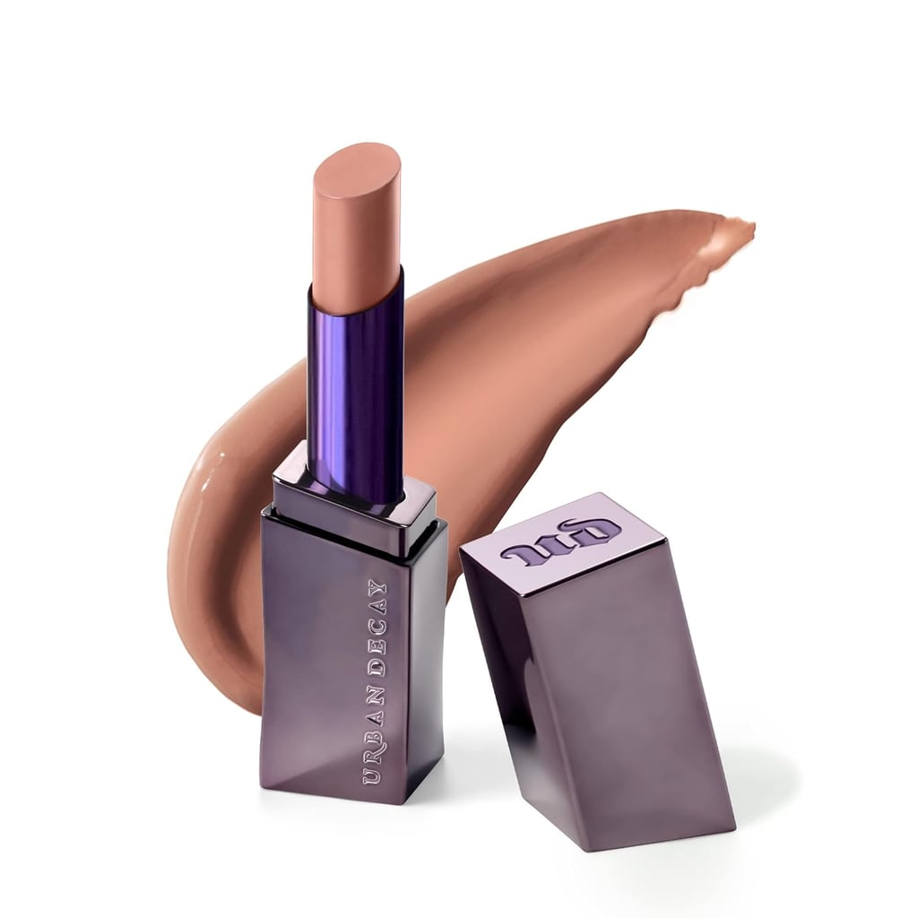 A Supermatte Peachy-Nude Lipstick