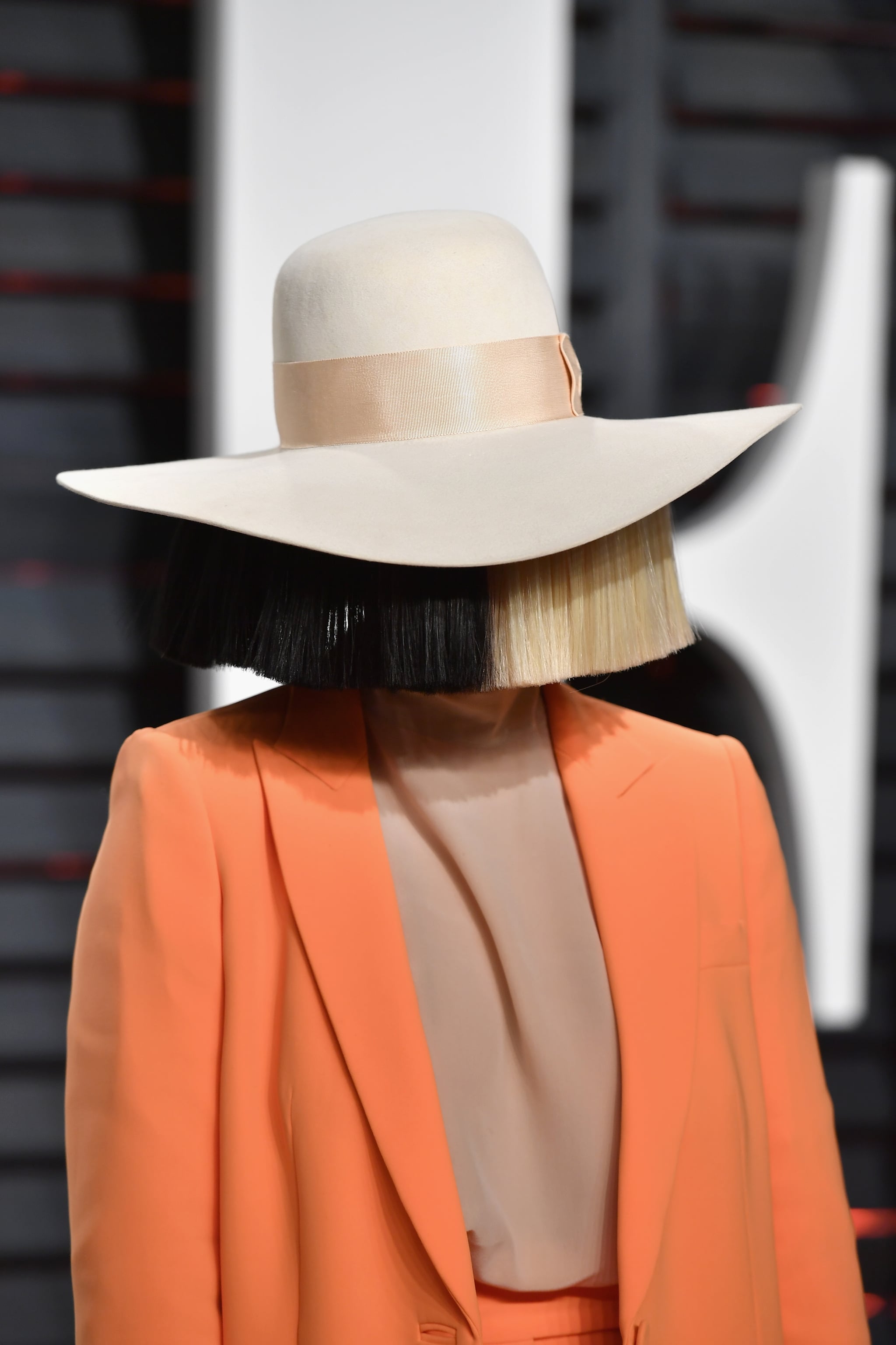 sia wig costume