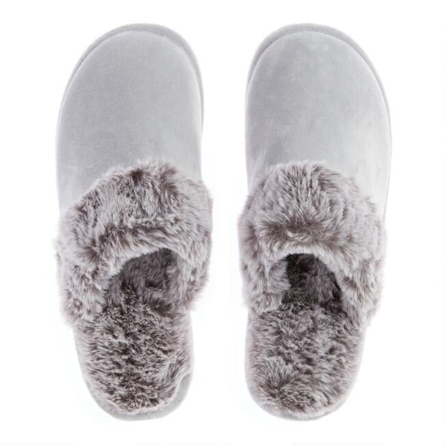 Gray Slippers With Arctic Faux Fur