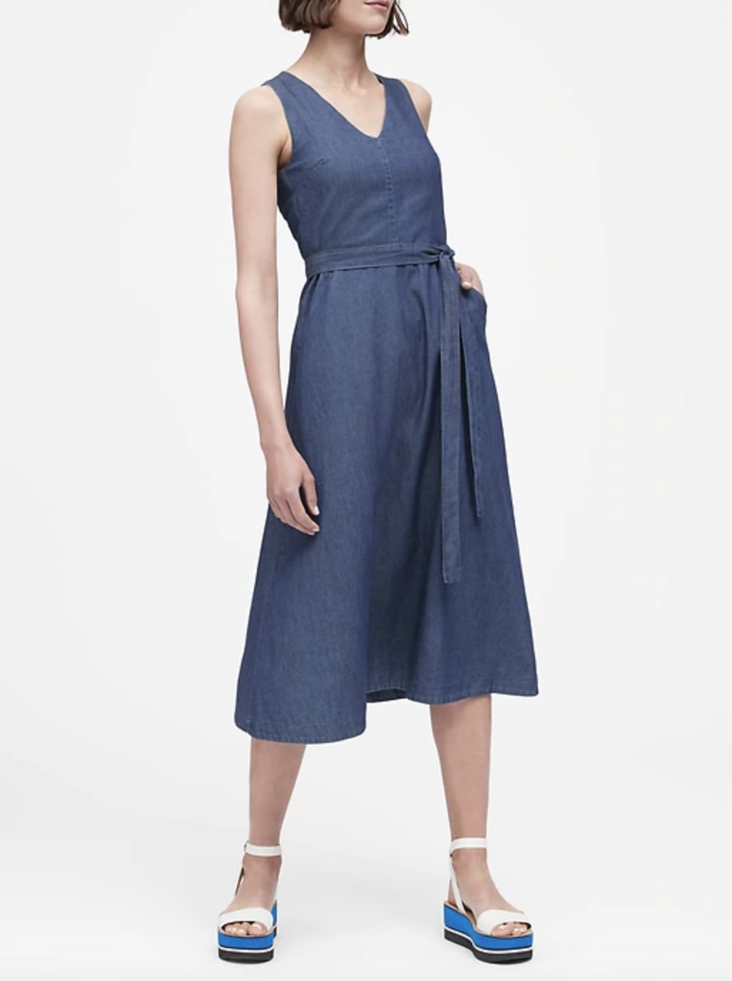 Chambray Midi Dress | 9 Under-$150 Work-Appropriate Dresses That Look Like  a Million Bucks | POPSUGAR Fashion Photo 8