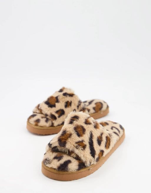 ASOS Design Zack Chunky Slider Slippers in Leopard