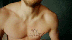 Shirtless Jax Teller Sons Of Anarchy Gifs Popsugar Entertainment We print the highest fan art sketch of jax teller from sons of anarchy. shirtless jax teller sons of anarchy