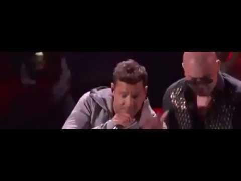 Wisin and Ricky Martin Singing "Que Se Sienta el Deseo"