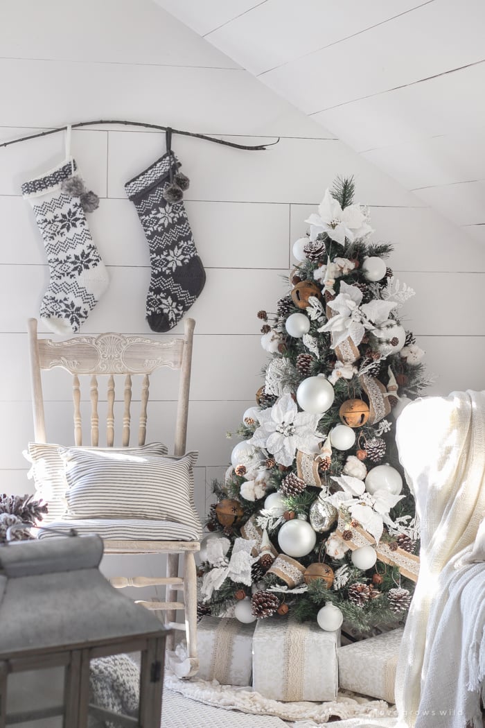 Kate Winter Christmas trees Fireplace Stockings Christmas Gifts for Pictures