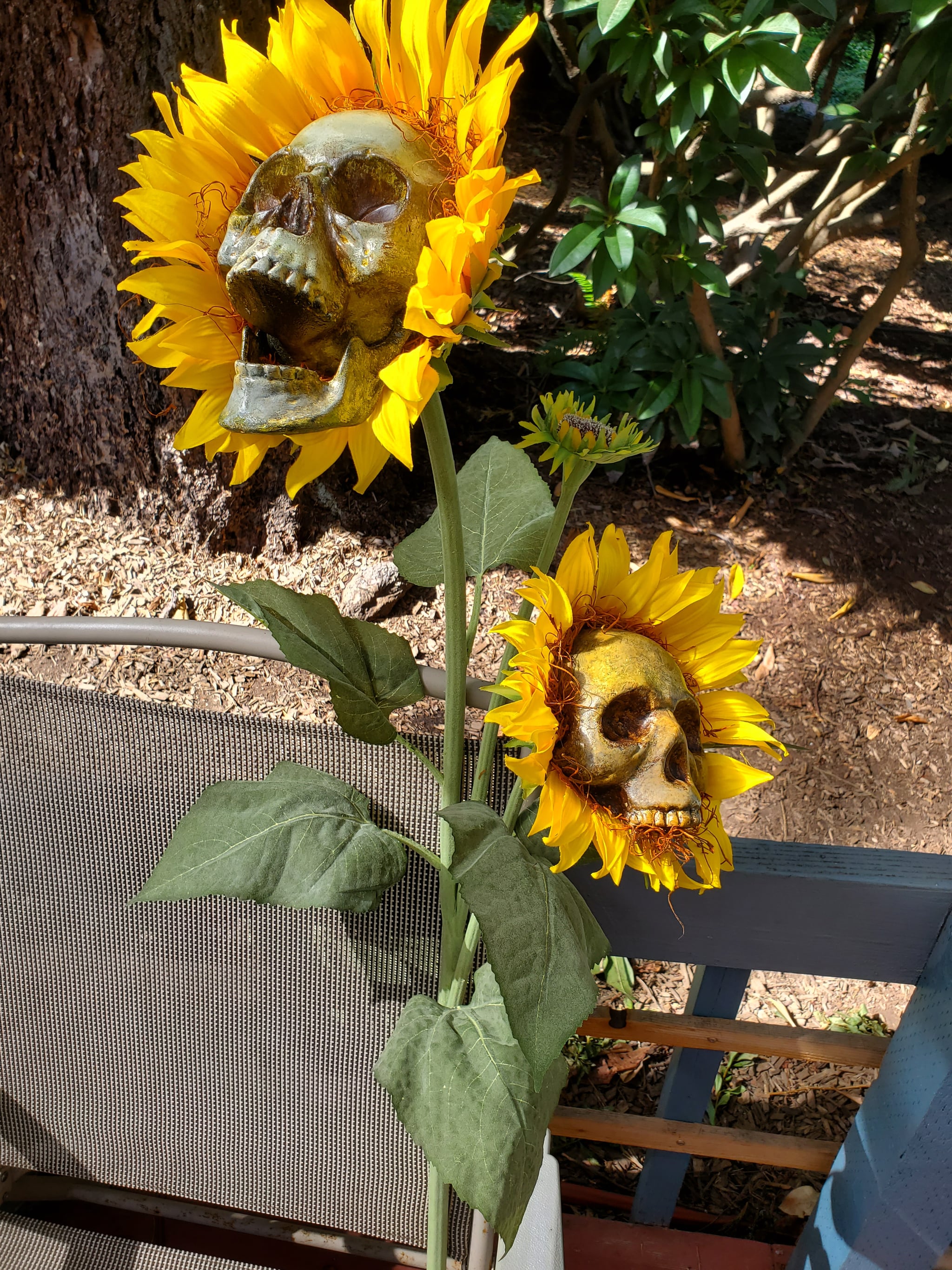These Diy Sunflower Skulls Practically Scream Halloween Popsugar Home
