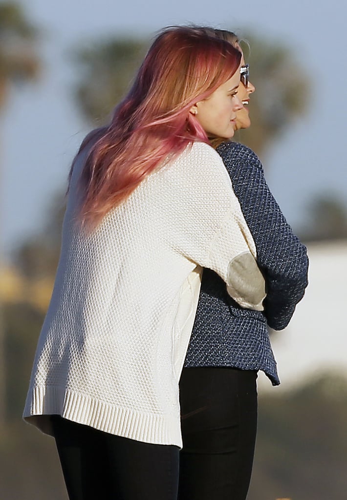 Reese Witherspoon and Ava Phillippe Hugging on the Beach