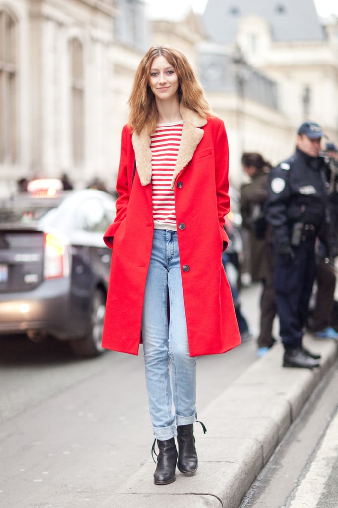 Cheery outerwear (and color-coordinated stripes) made us take notice of this laid-back denim look.
Source: Le 21ème | Adam Katz Sinding