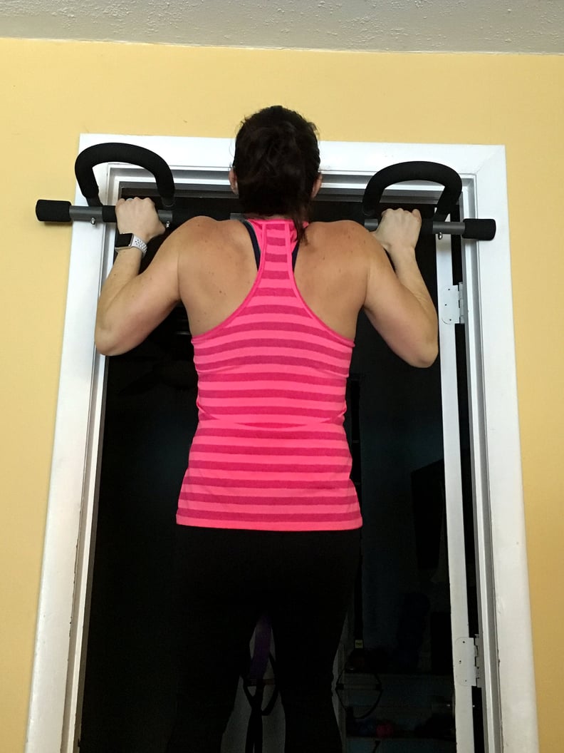 Feet & Leg Position for Pull-Ups - Bigger Stronger Leaner