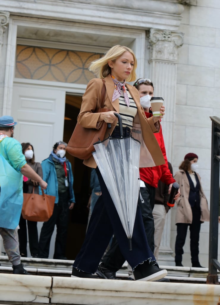 Gossip Girl Reboot's Nod to Serena Van Der Woodsen's Outfit