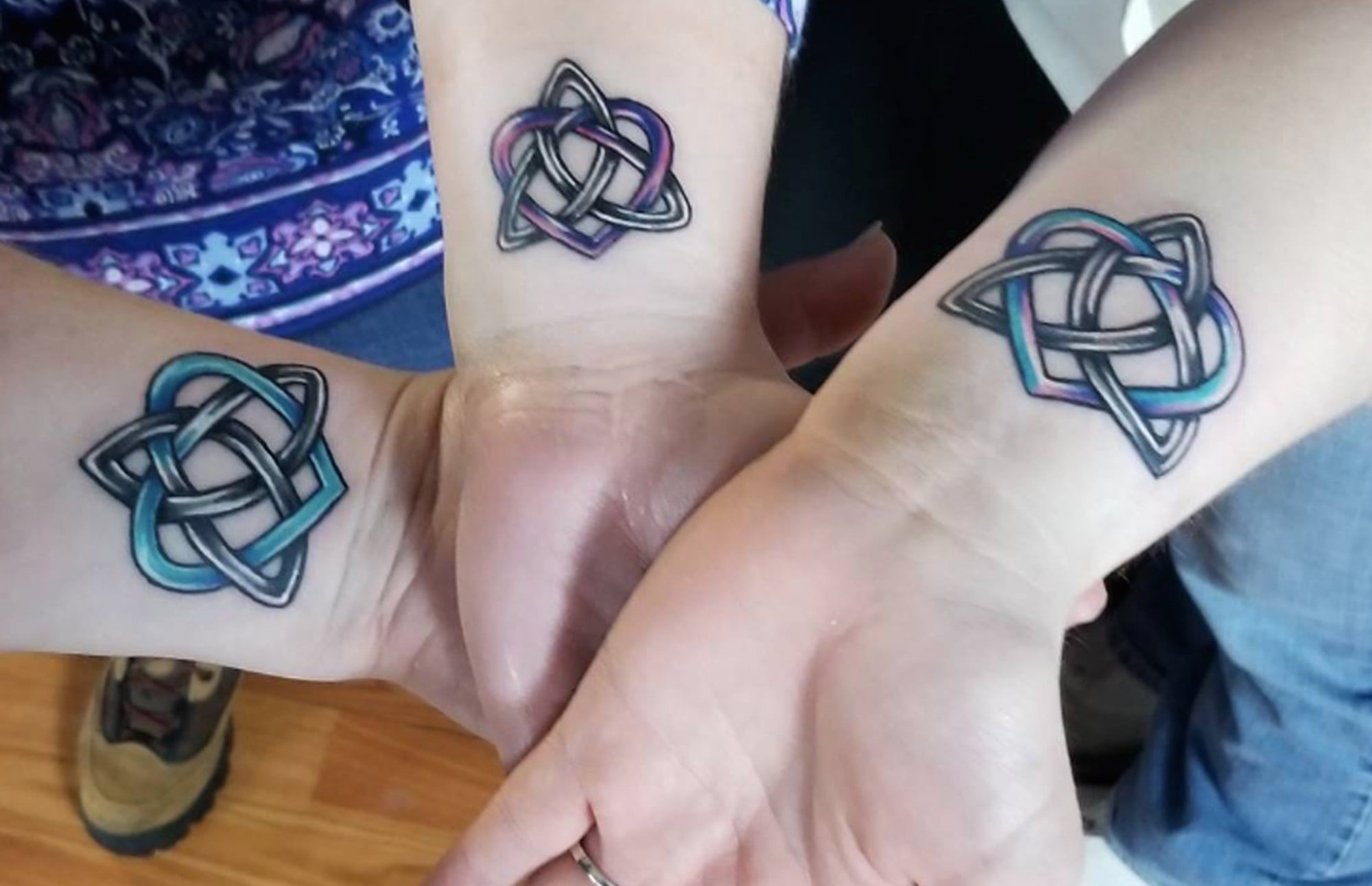 Celtic knot finger tattoo top
