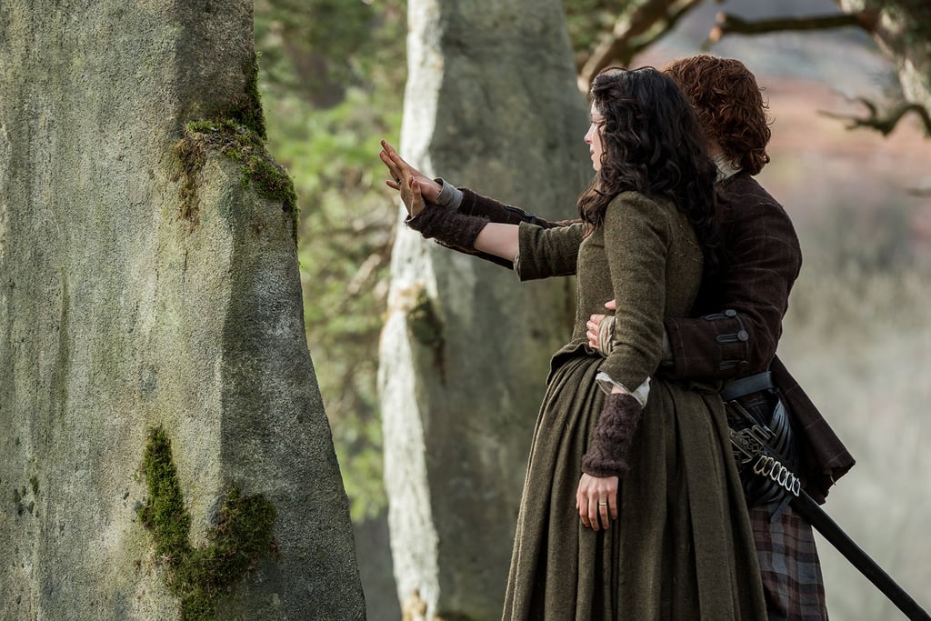Jamie forces Claire through the stones to save her and their unborn
