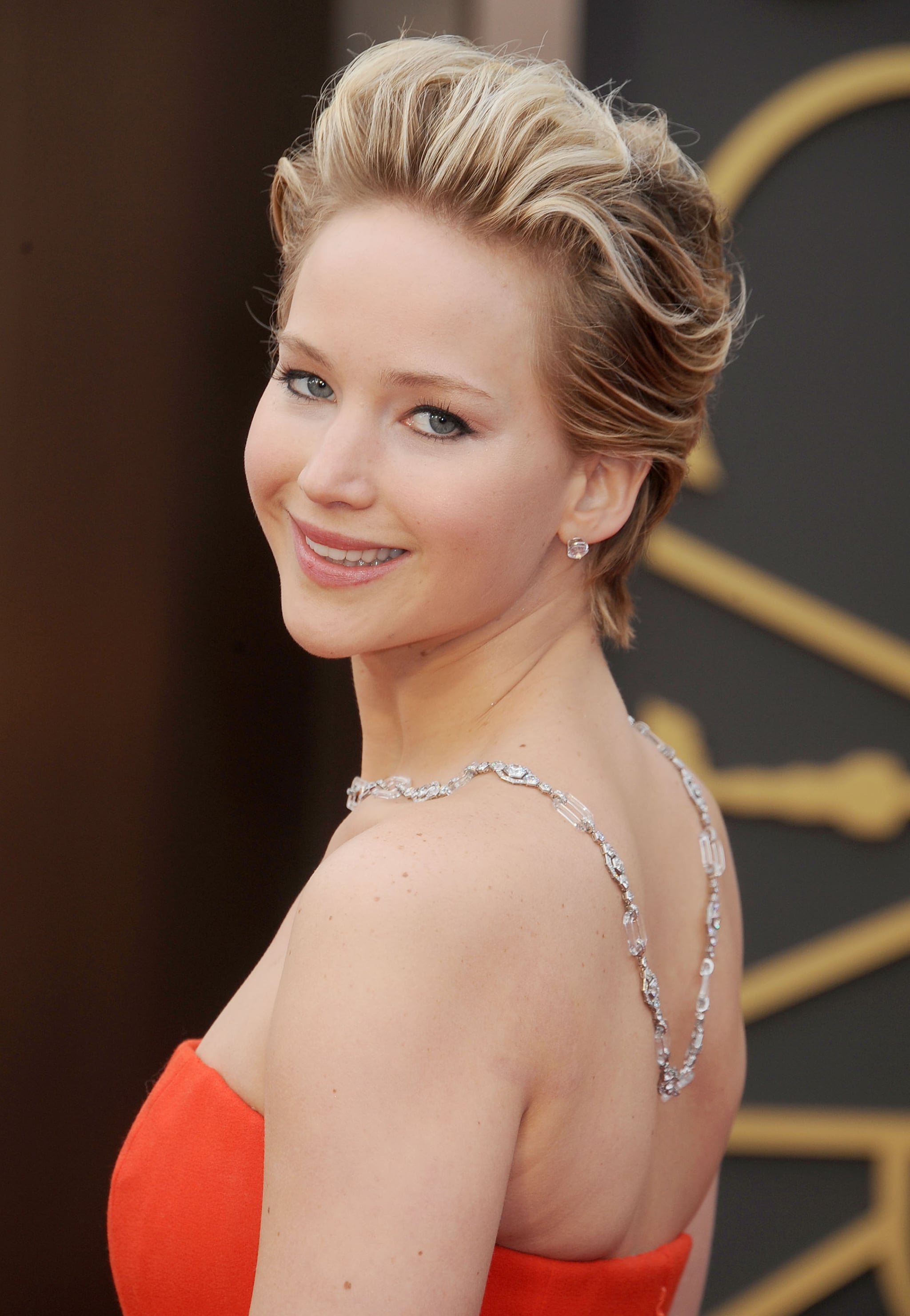 Jennifer Lawrence's Grown-Out Pixie in 2014