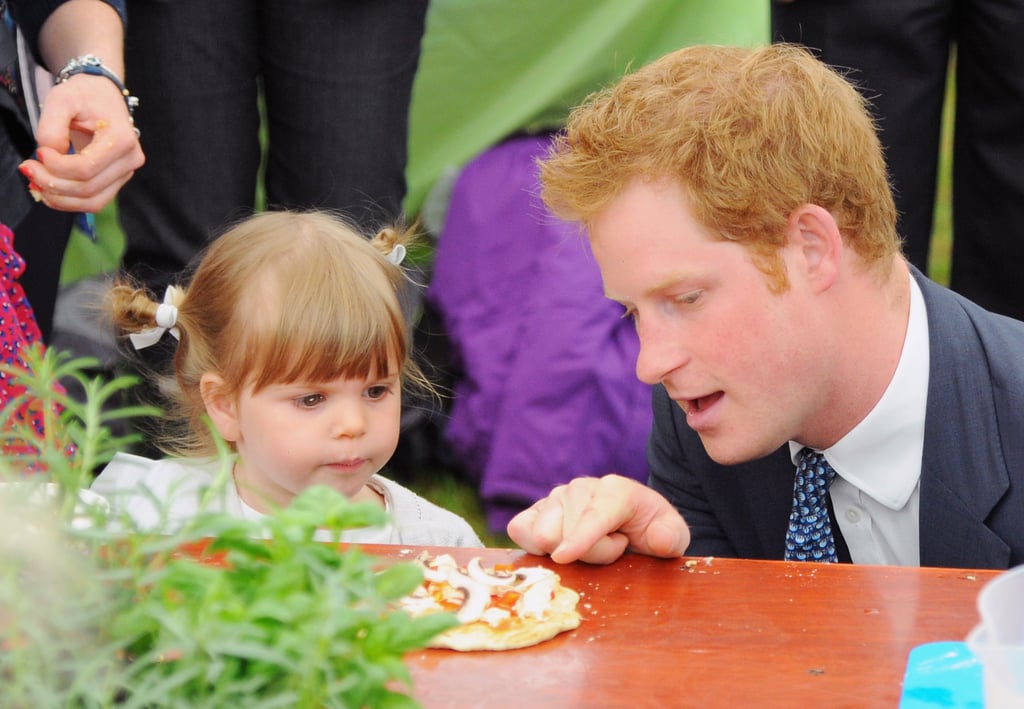When He Debated the Best Pizza Toppings With a Little Girl in Suffolk, England