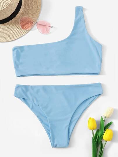 Storm Reid Wearing a Light Blue Frankies Bikinis Swimsuit | POPSUGAR ...
