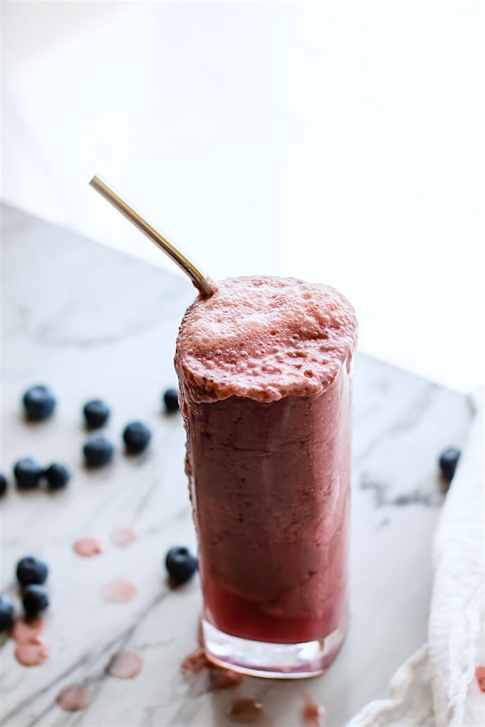 5-Ingredient Sparkling Smoothie