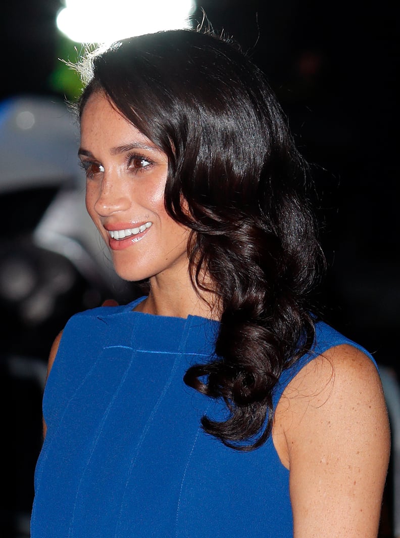 Meghan Markle's Tight Side Curls, 2018