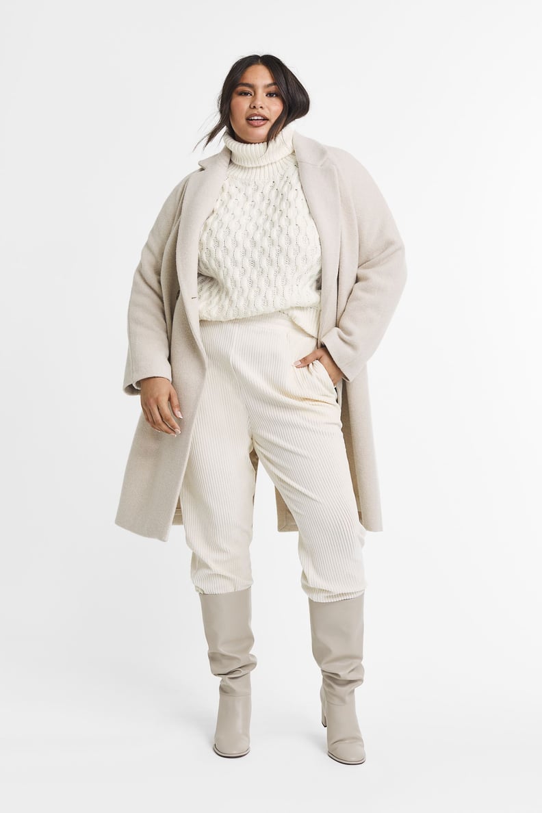 冬天的白色服装:H&M针织高领毛衣