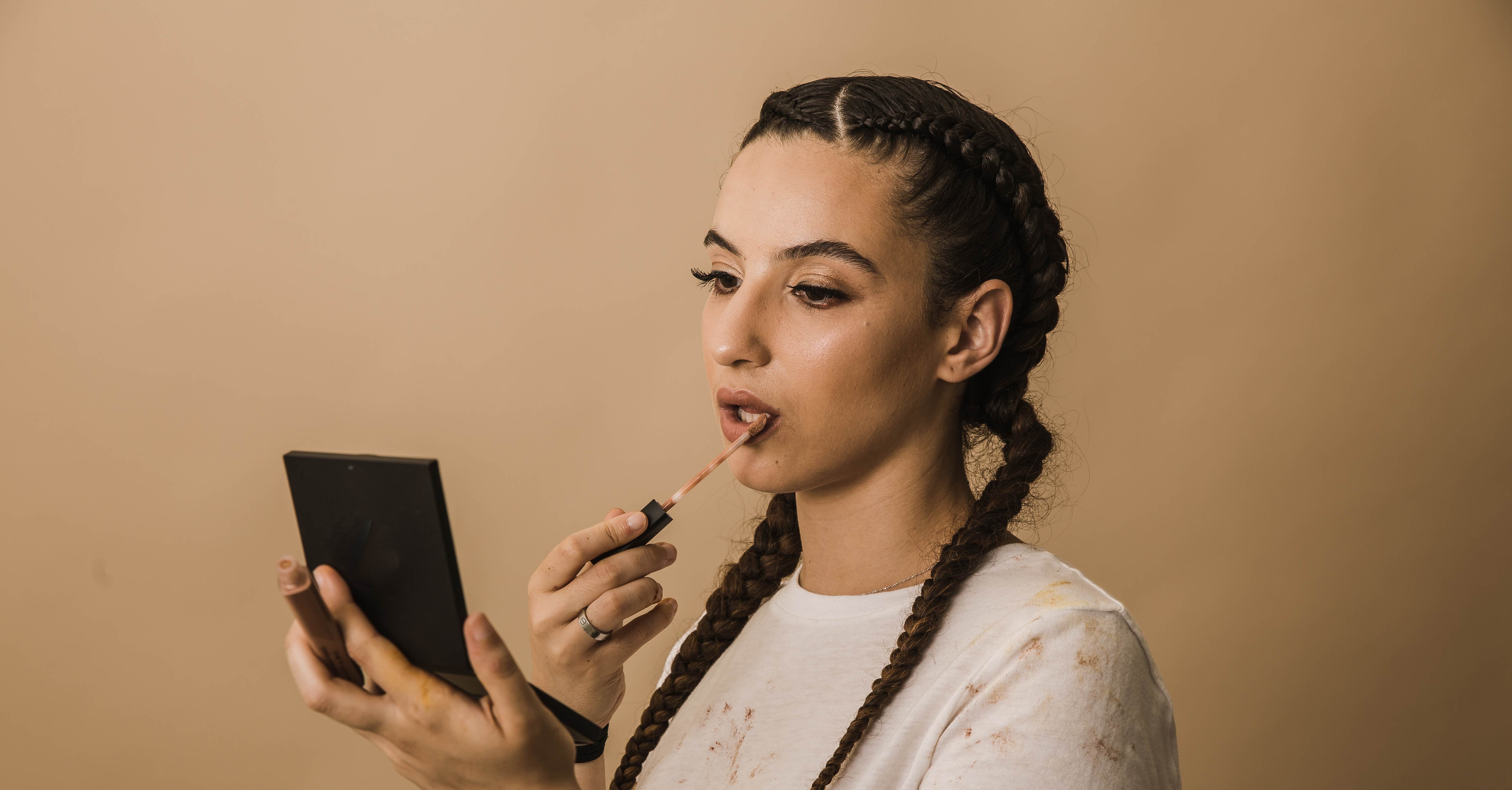 How to Make Your Lip Gloss and Concealer Last Longer POPSUGAR Beauty