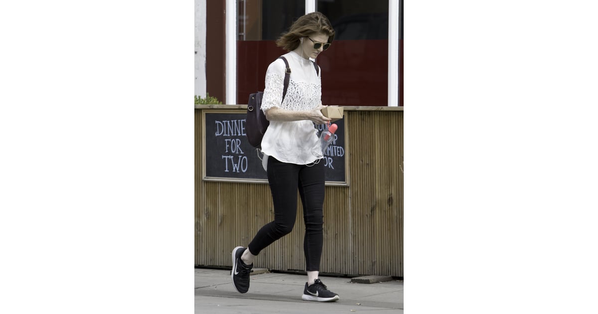 Rose Leslie | Kit Harington Wearing Very Tight Jeans ...