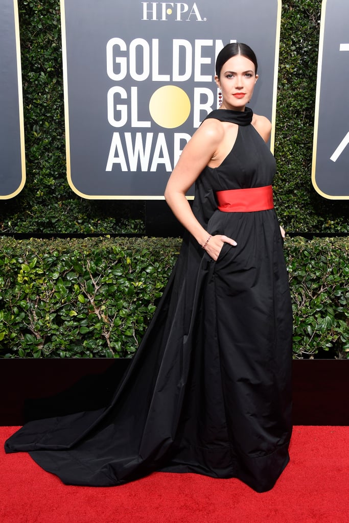 Картинки по запросу mandy moore golden globe 2018