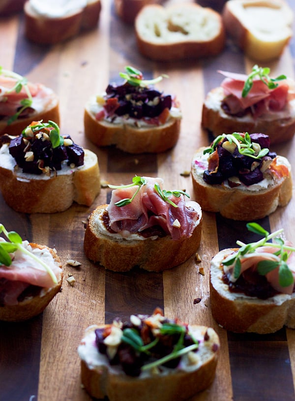 Goat Cheese and Prosciutto Crostini