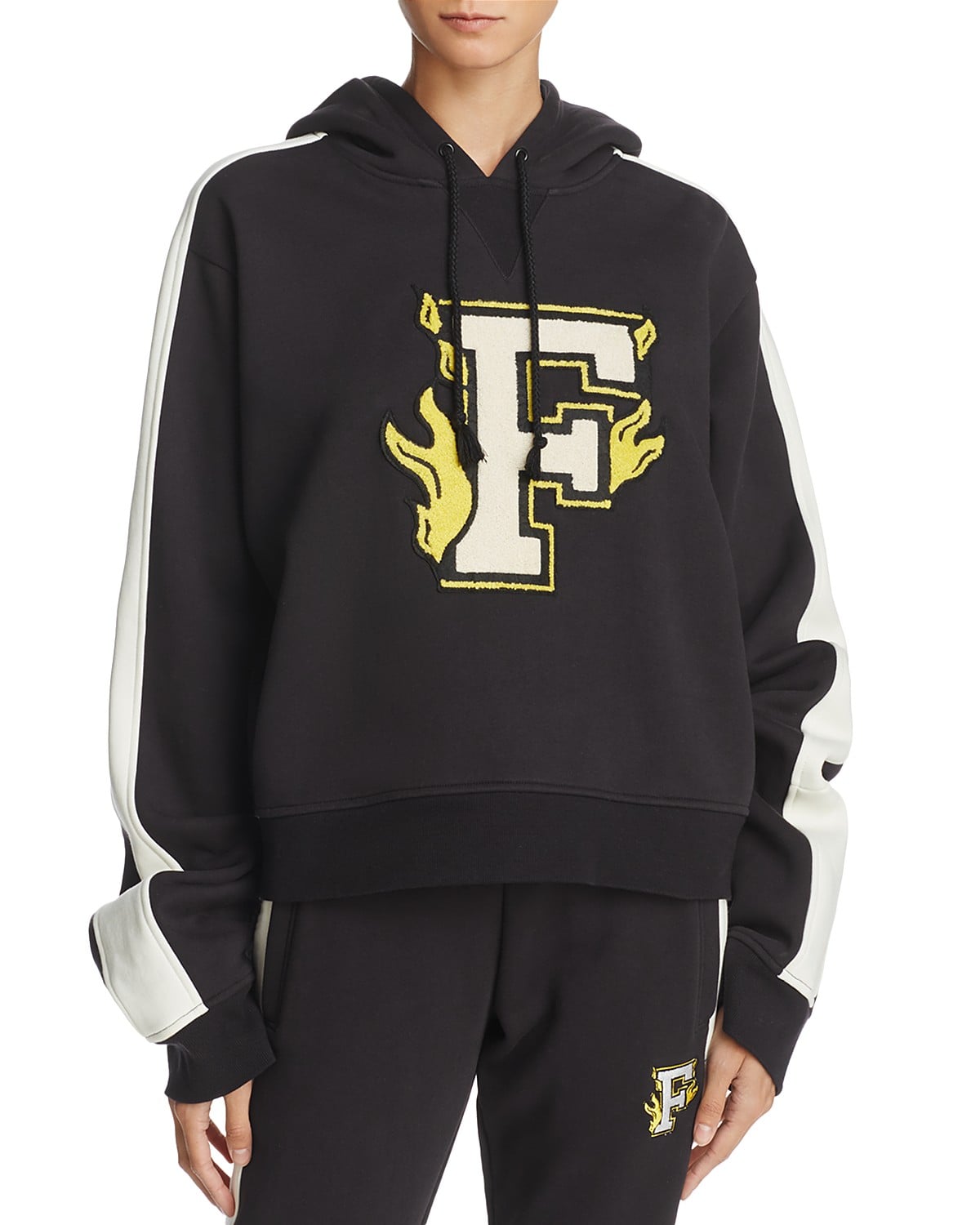 tentoonstelling Indica Giet Fenty Puma x Rihanna Hooded Panel Sweatshirt | Go Get Your Wallet Because  the Fenty x Puma Fall Collection Is a Beauty | POPSUGAR Fashion Photo 6