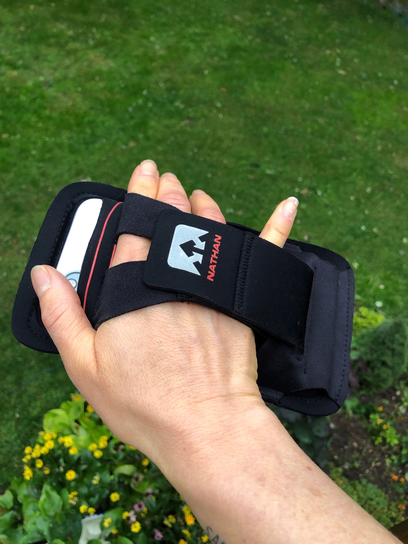 Nathan Handheld Phone Holder For Running Review POPSUGAR Fitness