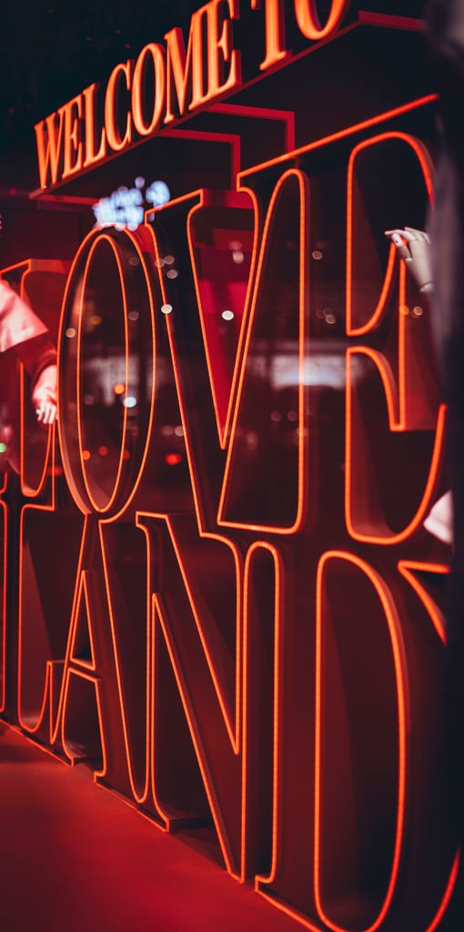 Valentine's Day Wallpaper: "Love Land" Neon Sign