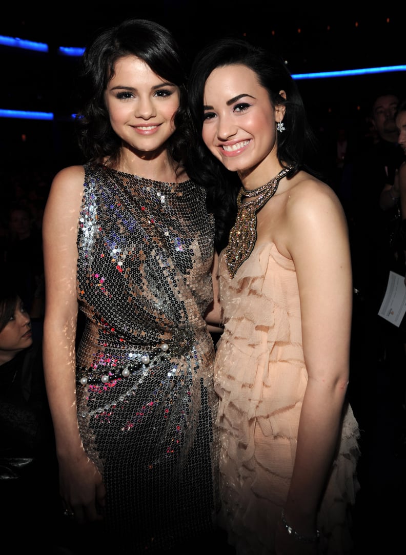 Selena Gomez and Demi Lovato at the 2009 American Music Awards