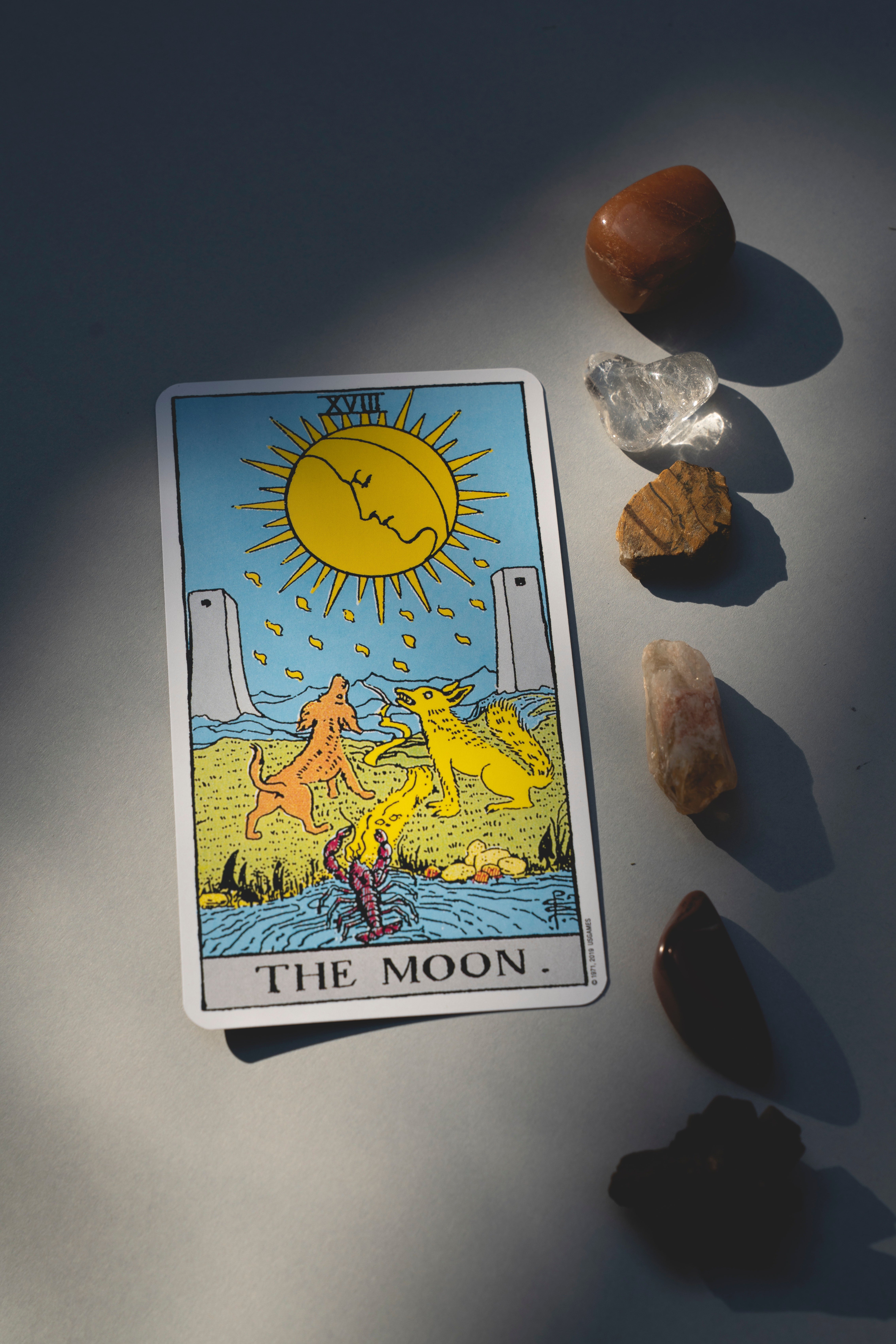 Moon Tarot Card
