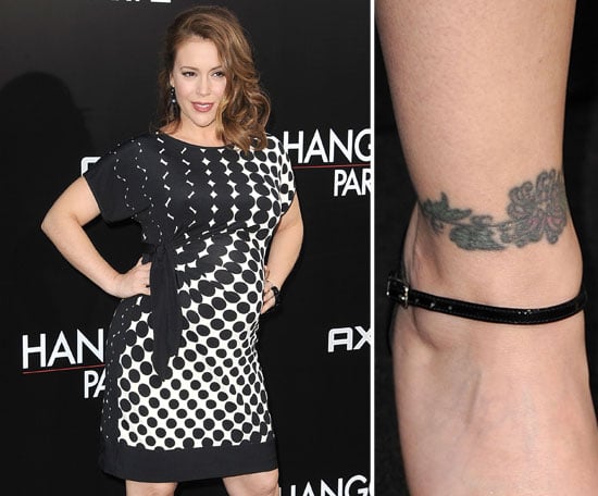 Alyssa Milano Sports A Chain Of Roses Around Her Right Ankle