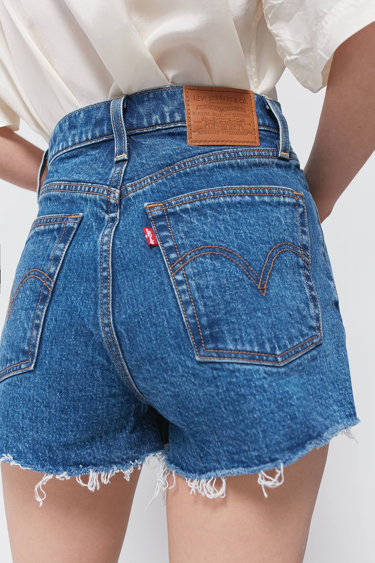 levi's high rise denim shorts