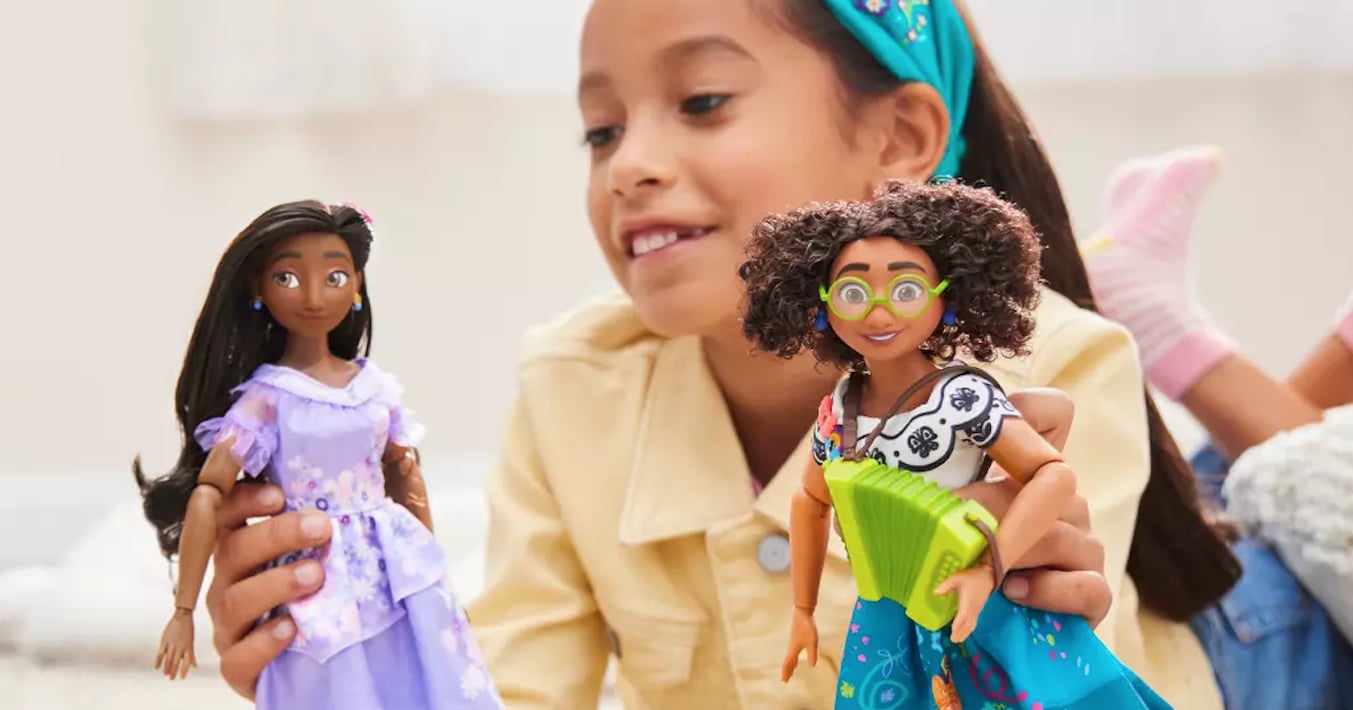 6 pcs Disney Encanto Mirabel Madrigal Figurines Jouet Princesse