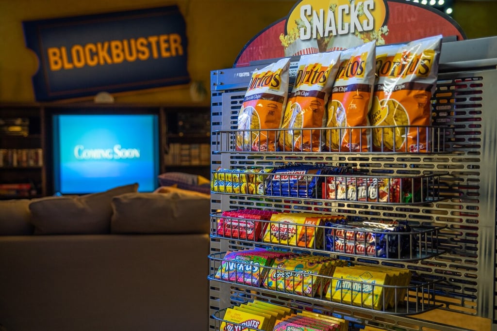 The Last Blockbuster Store Has Been Turned Into an Airbnb
