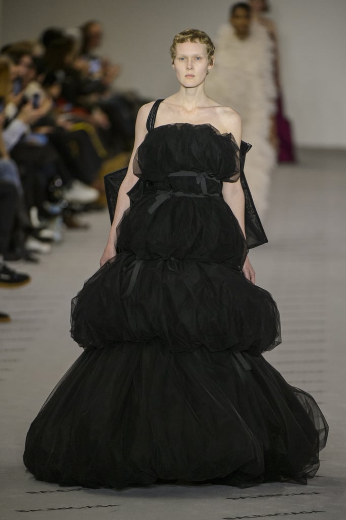 Balenciaga Fall 2017 Runway