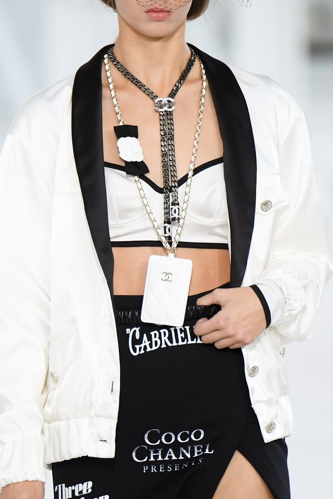 Chanel Bags, Shoes, and Jewellery on the Spring 2021 Runway