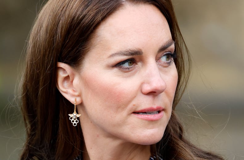 Kate Middleton Wears Symbolic Bee Earrings in Manchester | POPSUGAR Fashion