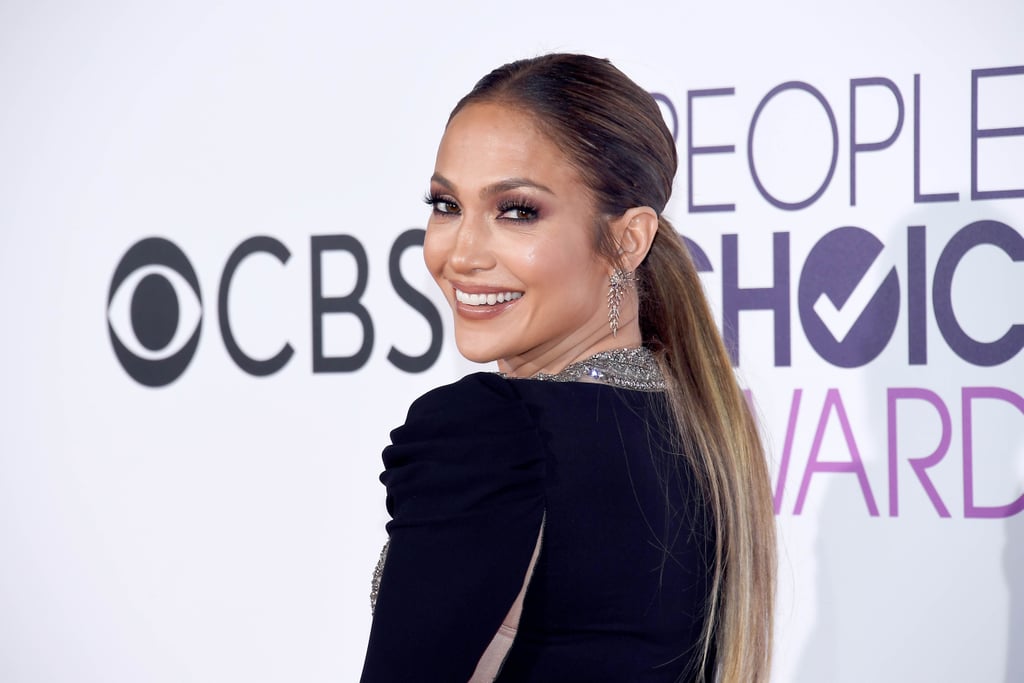 Jennifer Lopez's Hair at the 2017 People's Choice Awards