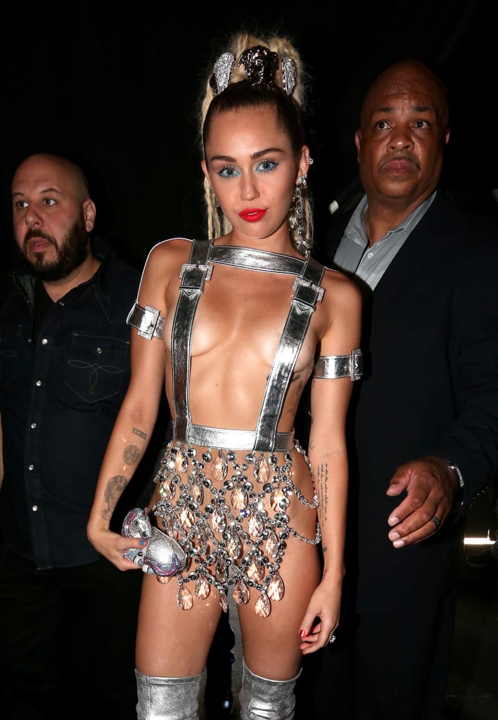 Miley Cyrus at the MTV VMAs 2015 Pictures
