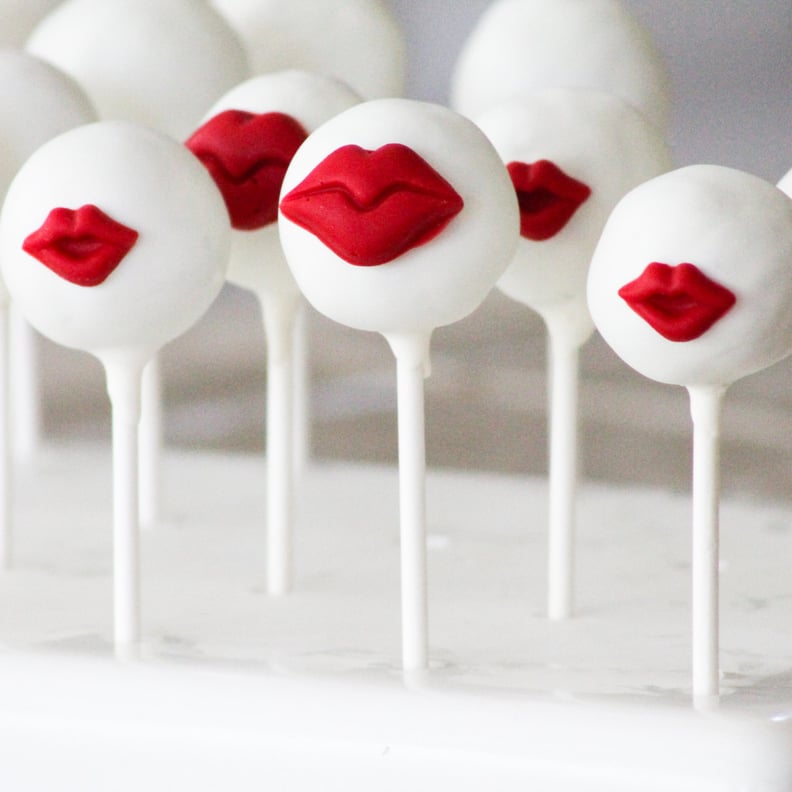 Plump Kissable Lip Cake Pops