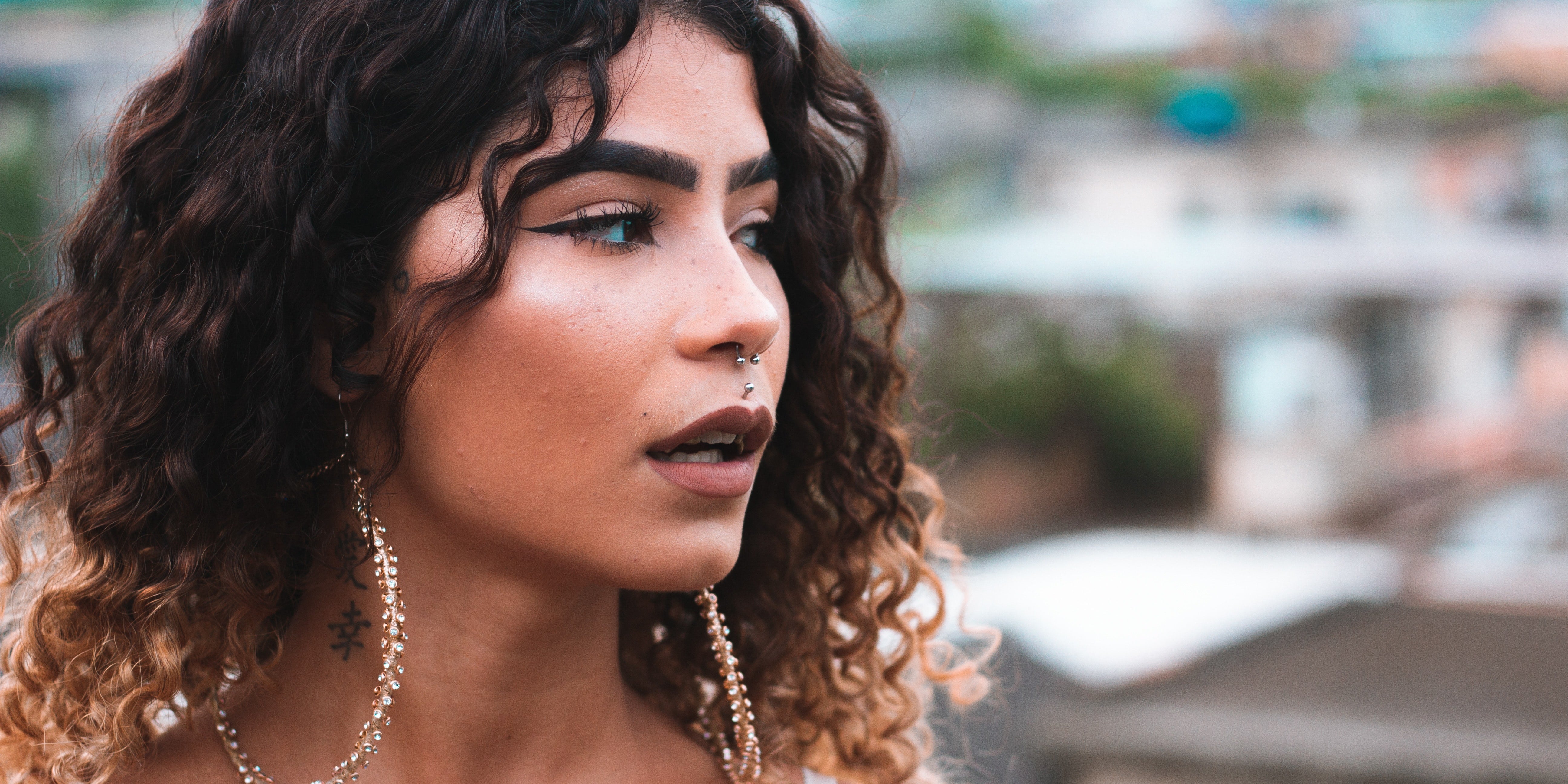 Why Do Latinas Love Earrings? PS Latina