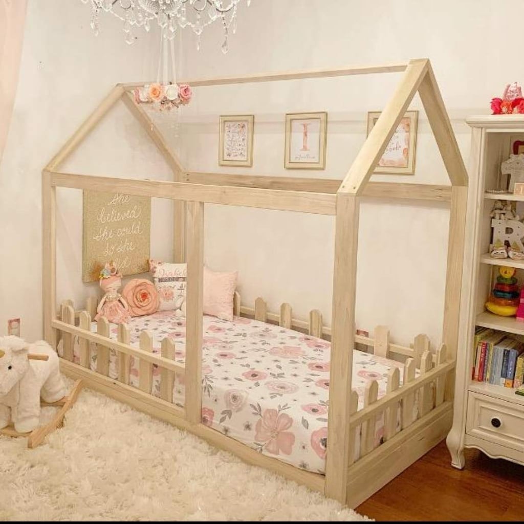 Twin-Size House Bed With Picket Fence Railings | Montessori Floor Beds 