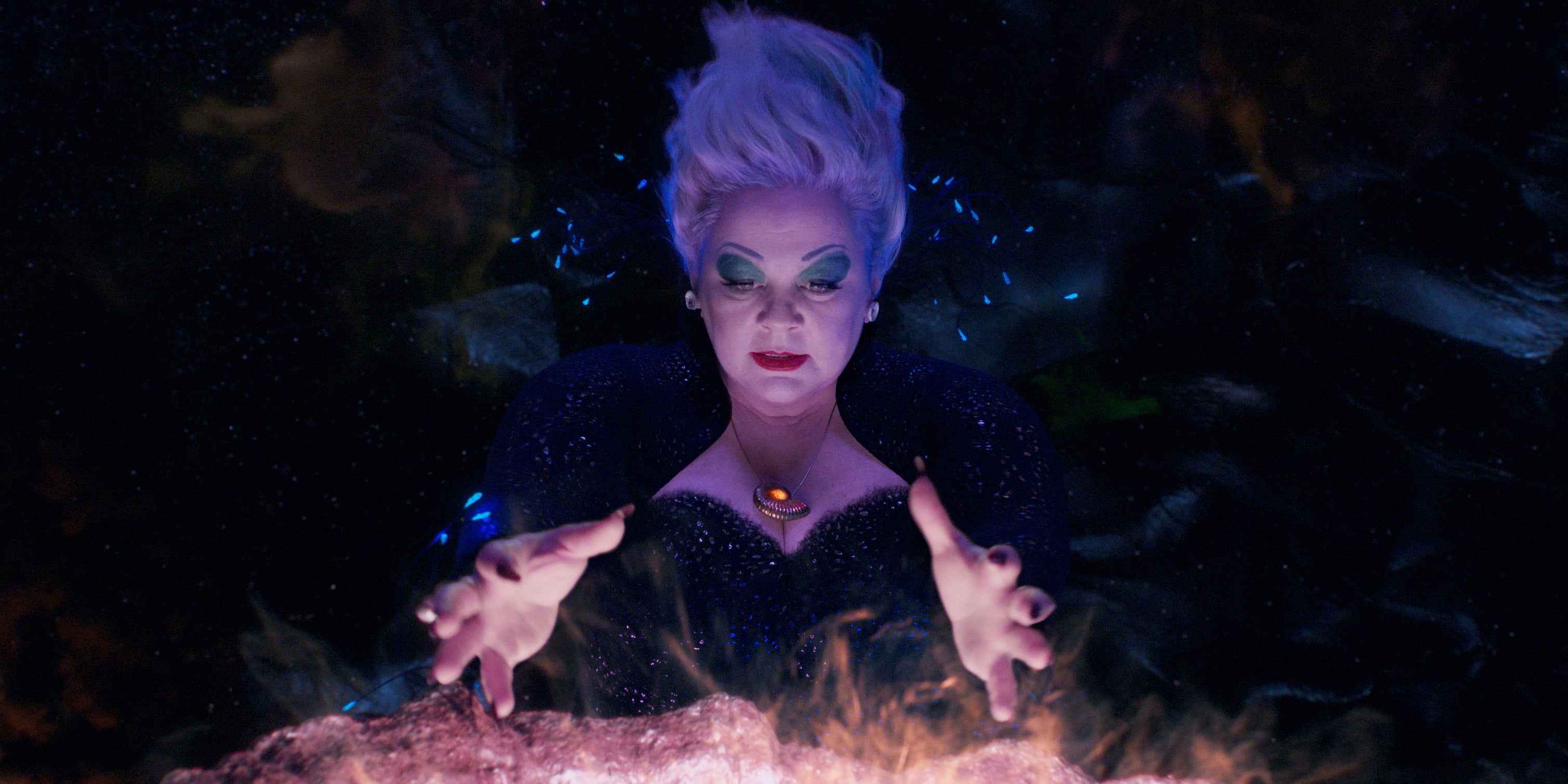 Ursula Costume Plus Size, Spread out the tulle (or add more) so