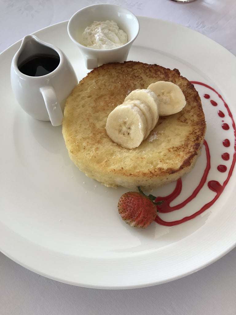 Also, don't miss the coconut-oil-soaked pancakes at CasCades for brunch.